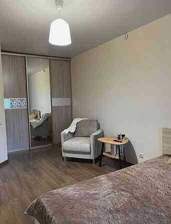 Сдам квартиру в аренду, духовой шкаф уже установлен!!!Ул. Космическая Дніпро