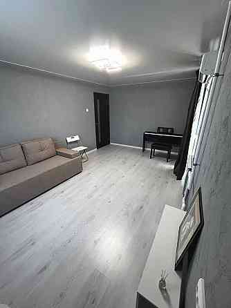 Двухкомнатная квартира в районе Левобережный Дніпро