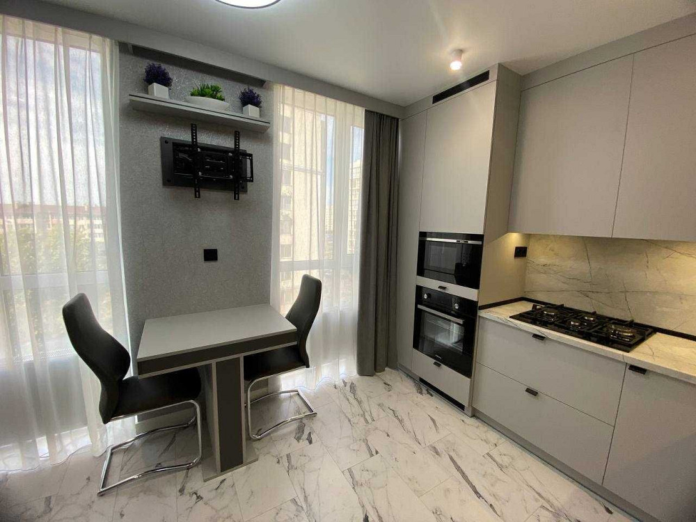 БЕЗ%! Продаж дизайнерської квартири в ЖК Аура-центр! Меблі та техніка! Крюковщина - изображение 4