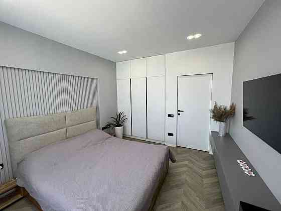 2-комнатная квартира с ремонтом на Таирова Одесса