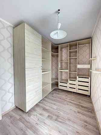 Продаж 3 кімнатної квартири на пл. Визволеня по вул. Черняховського. Кривой Рог