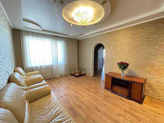 Продаж просторої 4 кімн. квартири на 2 Східному (2 Восточном) Кривой Рог