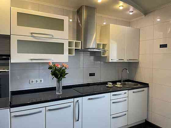 Продаж просторої 4 кімн. квартири на 2 Східному (2 Восточном) Кривой Рог