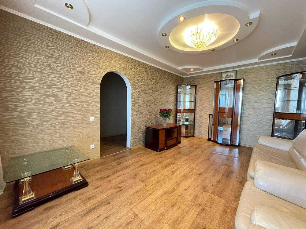 Продаж просторої 4 кімн. квартири на 2 Східному (2 Восточном) Кривий Ріг - зображення 7