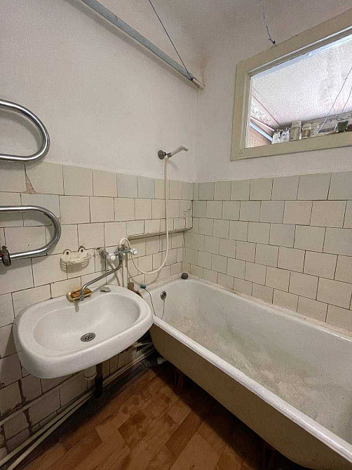 Продаємо 2-кім. квартиру з Автономним опаленням р-н ПГЗК (р-н ЮГОК) Кривий Ріг - зображення 5