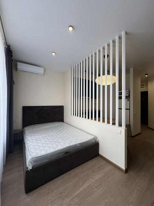 Світло не вимикають 24/7. Пр. Гузара 15А Київ - зображення 1