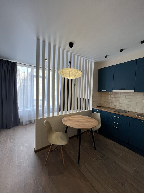 Світло не вимикають 24/7. Пр. Гузара 15А Київ - зображення 4