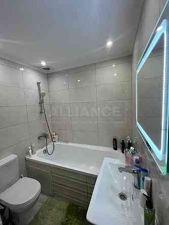 Оренда 2 кім.квартири в півособняку+власне паркомісце у дворі Ивано-Франковск