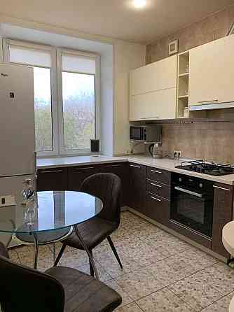 Довготривала оренда 3к квартири на просп. Хмельницького Богдана 4В Дніпро