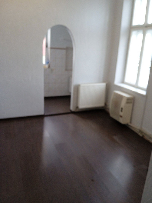 Здається 2-ох кімнатна квартира в австрійському особняку. Центр Черновцы - изображение 8