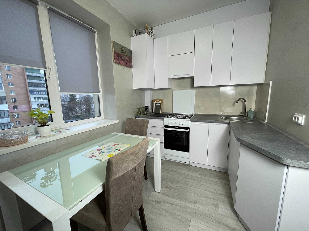 Здам 3-кімнатну з автономним газовим опаленням. Новобудова вул.Бандери Ровно - изображение 2