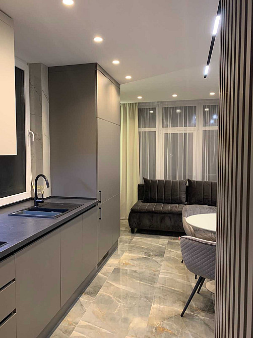 Оренда стильної квартири в ЖК Семицвіт Львов - изображение 2