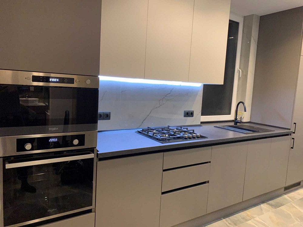 Оренда стильної квартири в ЖК Семицвіт Львов - изображение 1