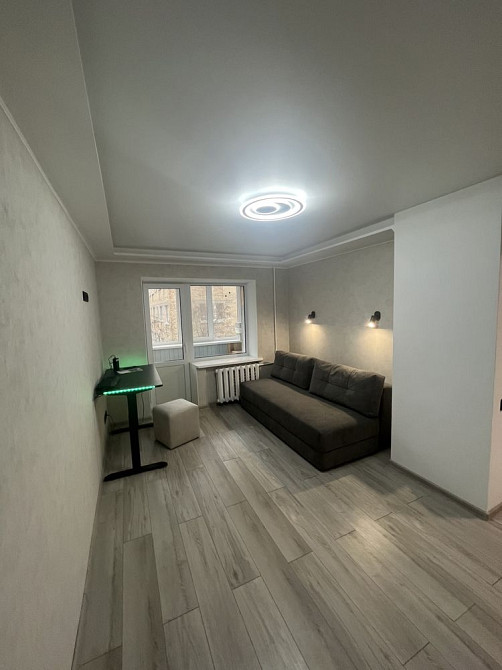 1к квартира з новим сучасним ремонтом цегляний будинок газ Київ - зображення 1