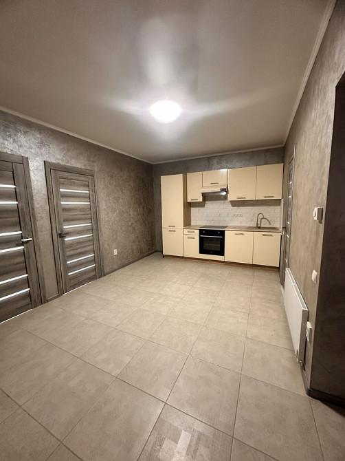 Продам 2 х кімнатну квартиру центр міста Борисполя Борисполь - изображение 1