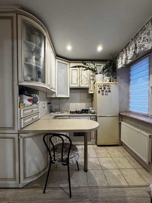 2К з автомкою, Чайка, з ремонтом, цегляний будинок Ровно - изображение 4