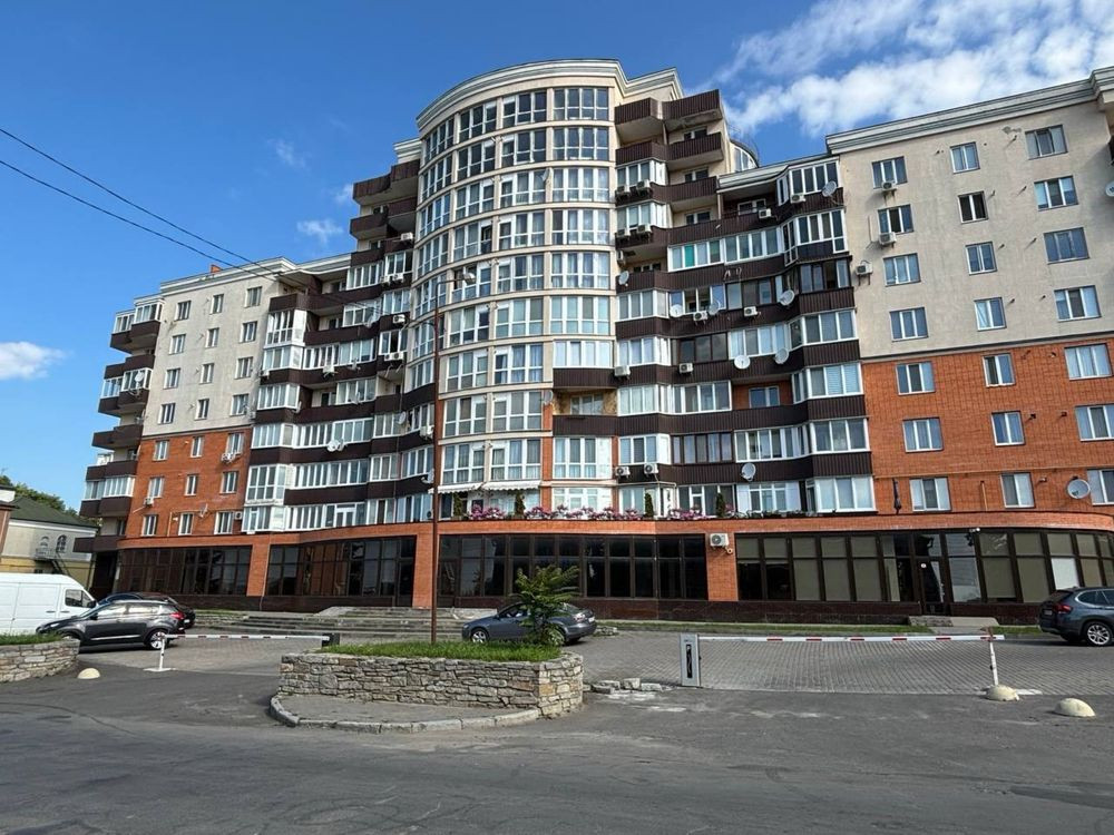 Продам 3-кімнатну квартиру в новобудові з видом на Старе місто Каменец-Подольский - изображение 1