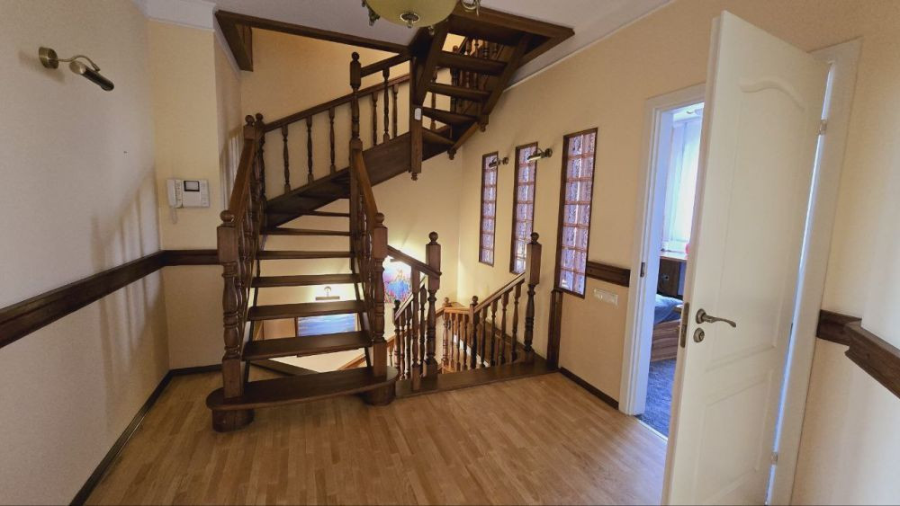 Аренда 5.к. 3-х уровневая ул. В. Моссаковского (ЭКСКЛЮЗИВ, КЛЮЧИ) Дніпро - зображення 3