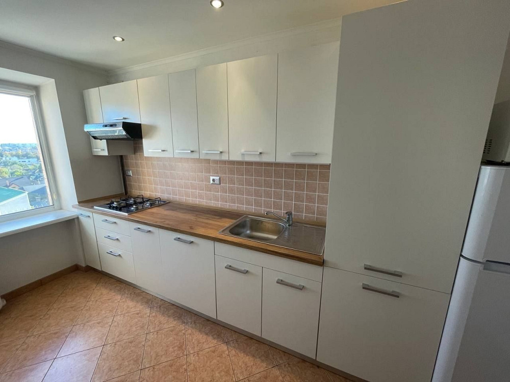 Оренда 3-х кімнатної квартири Гоголя-Митницька (світло не вимикають!) Черкаси - зображення 2