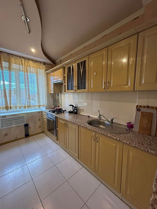 Оренда 3-кімнатна Критий Ринок Біла Церква - зображення 1