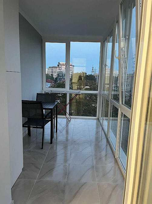 Актуальна оренда 1кім+кух.студіо новобуд Тернопільська є гараж Львів - зображення 2