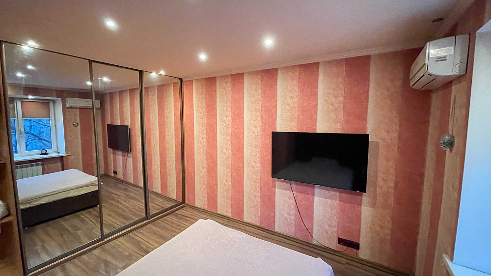 Оренда 1к кв-ри Подільський р-н метро Дорогожичи Олени Теліги, 51 Киев - изображение 3