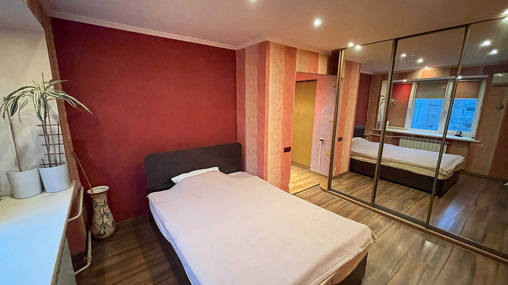 Оренда 1к кв-ри Подільський р-н метро Дорогожичи Олени Теліги, 51 Киев - изображение 4