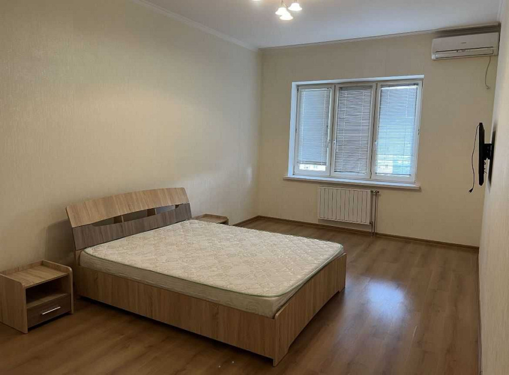 Здається квартира на довготривало по вул. Градинська Київ - зображення 1