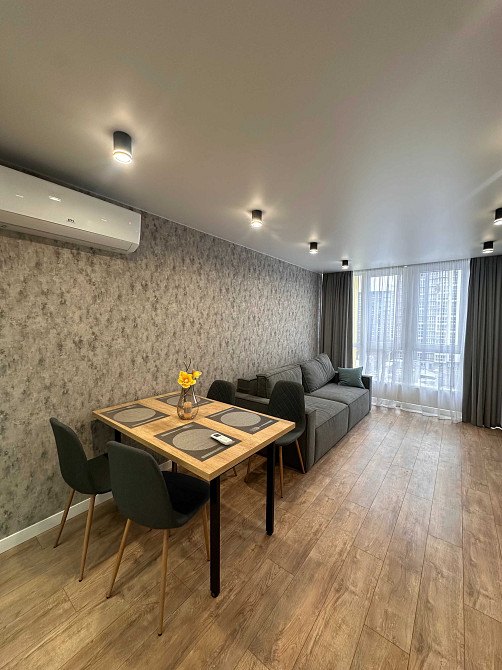 Продаж 1 кімнатної квартири + кухня студіо з дизайнерським ремонтом Львів - зображення 8