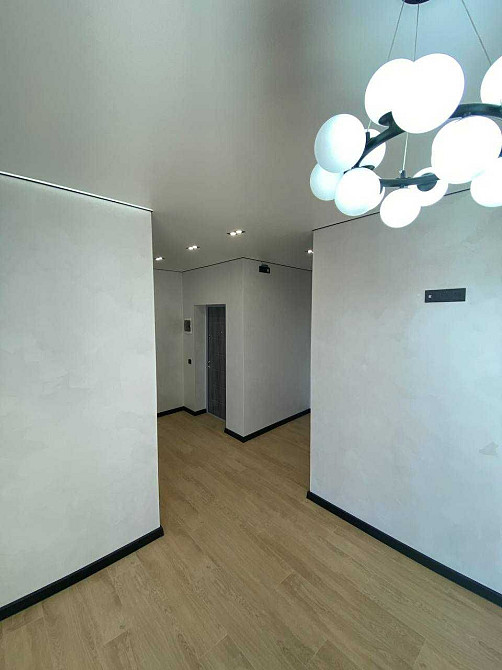 Продається 1к квартира 47м2 з ремонтом в престижному ЖК в центрі міста Івано-Франківськ - зображення 3