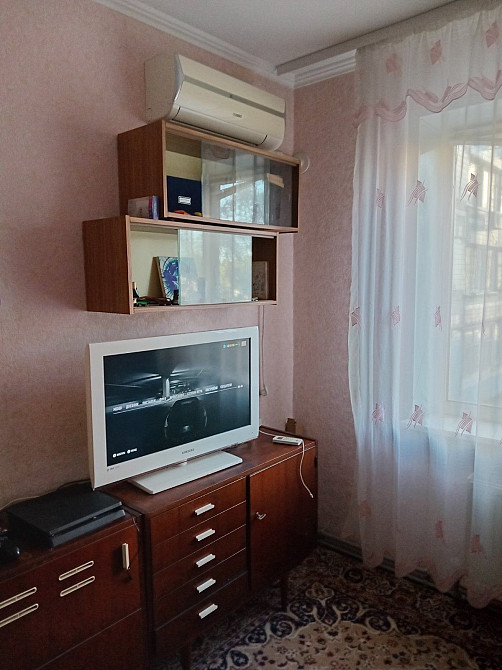 Продам 3к. кв. Каменское. Автономное отопление. Пр. Металлургов. 2 эт. Кам`янське (Запорізька обл.) - зображення 2