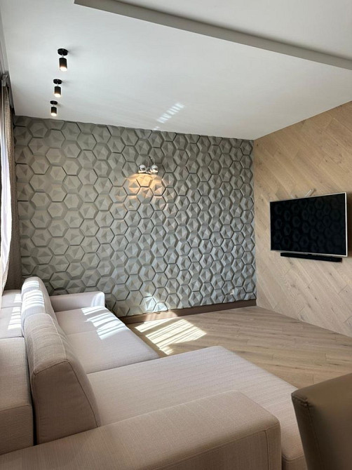 Оренда 2х кімнатної квартири на Набережній Ужгород - зображення 2