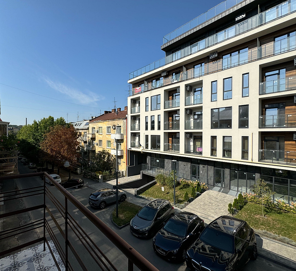 Тут комфортно жити, працювати і відпочивати. Львов - изображение 8