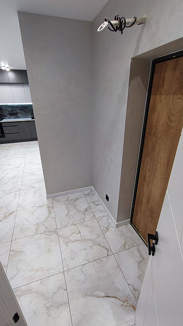 Новий дизайнерський ремонт в ЖК Синергія Сіті Ирпень - изображение 5