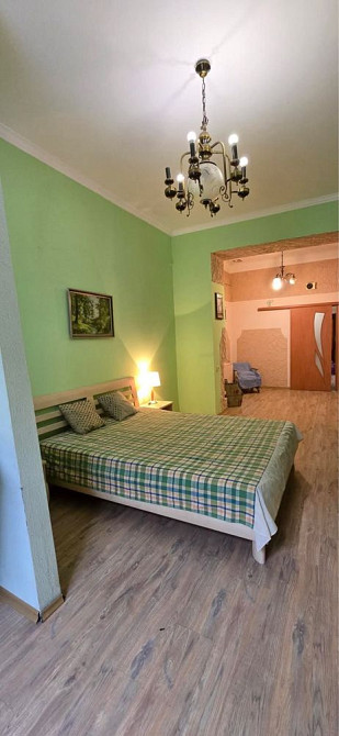 Продаж 1 кімнатна Марка Вовчка центр 43 м2 + підвал ТОРГ Львів - зображення 2