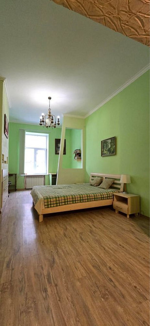 Продаж 1 кімнатна Марка Вовчка центр 43 м2 + підвал ТОРГ Львів - зображення 3