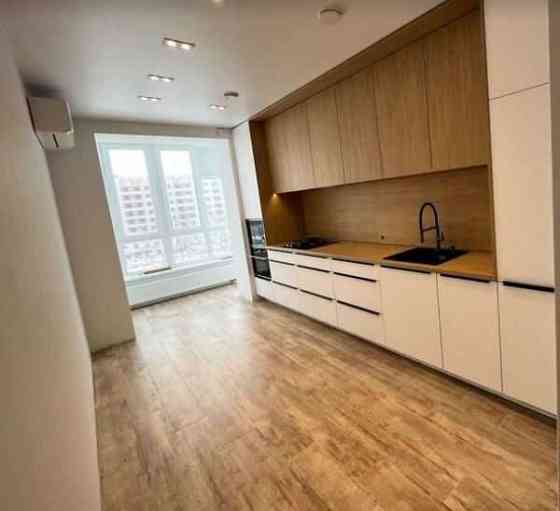 1к квартира мікрорайон Виставка на другому поверсі. Хмельницкий