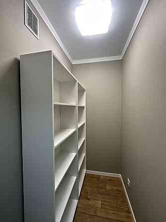 Продам здану 1 кімнатну квартиру на 3 поверсі біля Велесу Ивано-Франковск