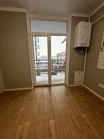 Продам здану 1 кімнатну квартиру на 3 поверсі біля Велесу Ивано-Франковск