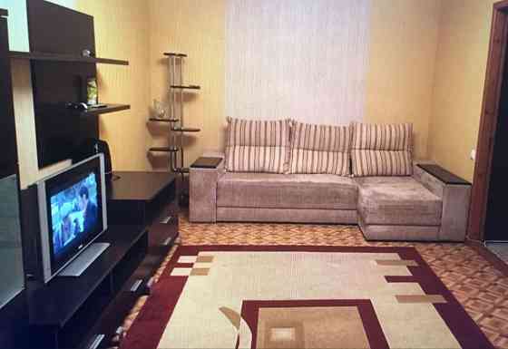 Двухкомнатная квартира на проспекте Гагарина 94 м спортивная Харків