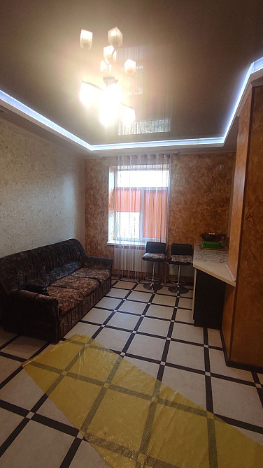 3 комнатная квартира, студия , в центре, 2 этаж, АО Кам`янське (Запорізька обл.) - зображення 5