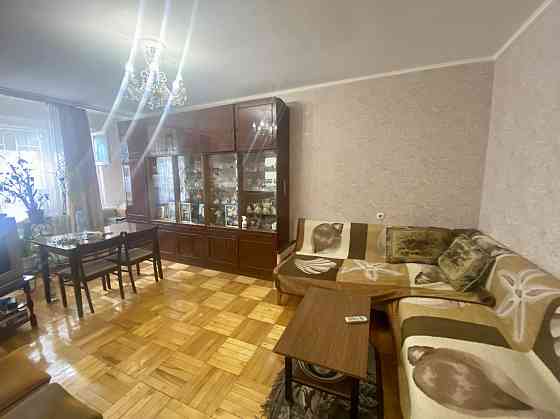 Продам 3-х ком.квартиру. Небесной сотни/Королёва. Таирова.(2-768-849) Одеса