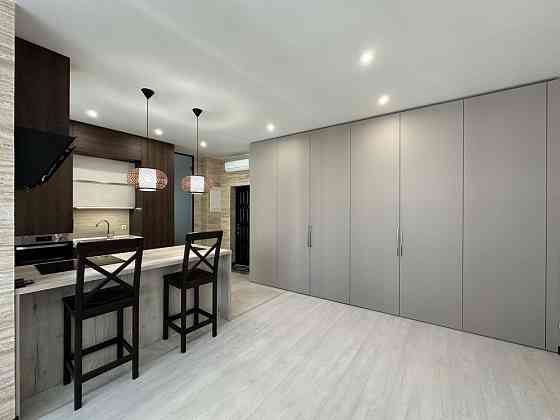 Стильная евродвушка с террасой на Каманина Одеса