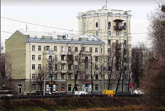 D1M Продам 2 кімнатну сталінку 58 м2, Гімназійна набережна. Харьков