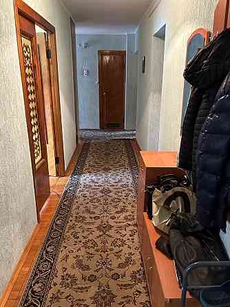 Продаж 4х кімнатної квартири вул Студинського Малехов