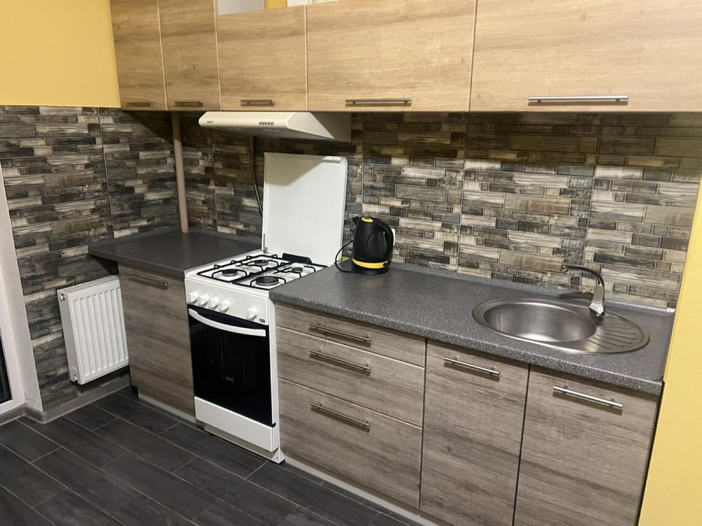 Кришталеві джерела. Метрологіна 11. Феофанія. метро Теремки Київ - зображення 2