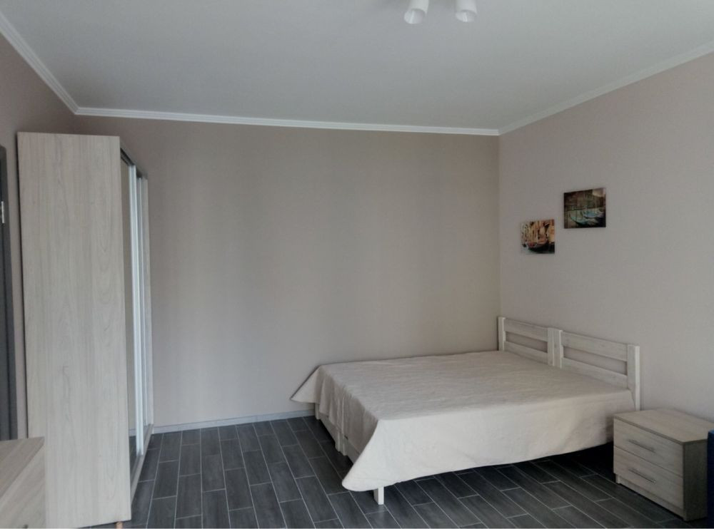 Кришталеві джерела. Метрологіна 11. Феофанія. метро Теремки Київ - зображення 7