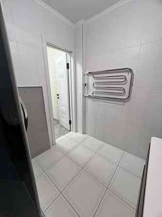 Продається 3-х кімнатна квартира (Макулан) Військове містечко-35. Кривой Рог