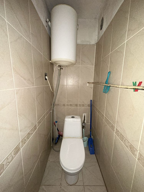 Продам простору трикімнатну квартиру в хорошому районі міста Ирпень - изображение 7