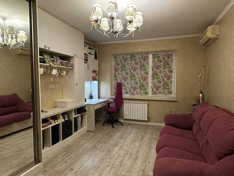 Продаж 3 кім квартири Деснянський Сержа Лифаря Київ - зображення 4